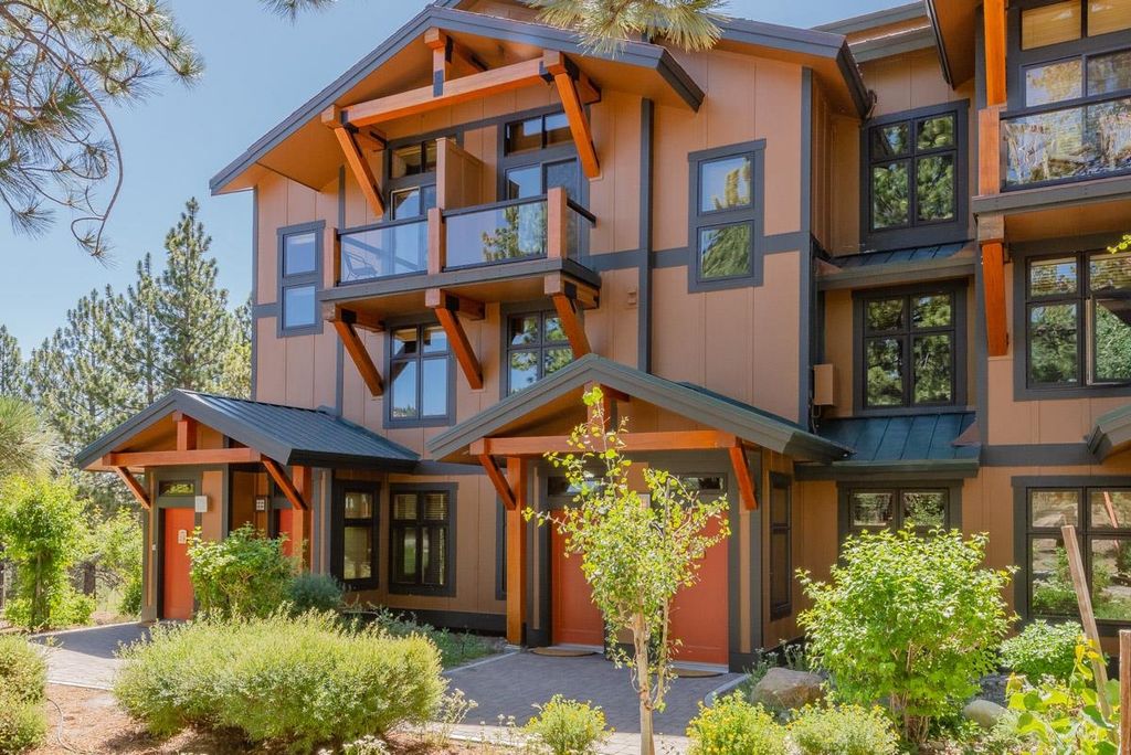 Photo of 2004 Sierra Star Parkway #18 Pkwy, Mammoth Lakes, CA 93546 (MLS # 250671)
