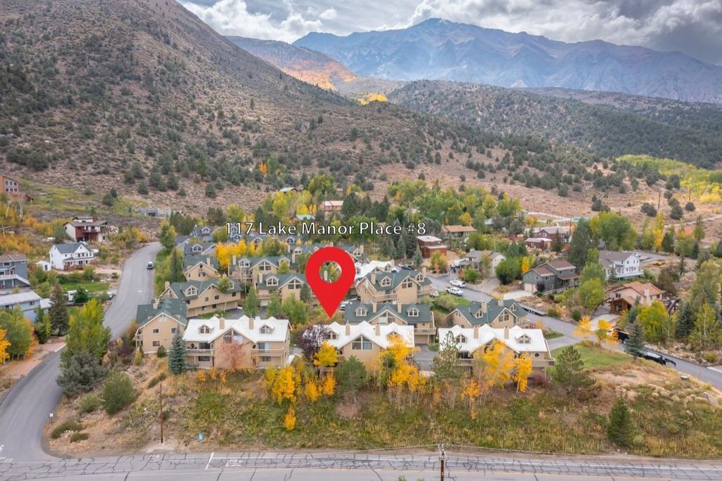 Photo of 117 Lake Manor Place #8, Mammoth Lakes, CA 93546 (MLS # 250698)