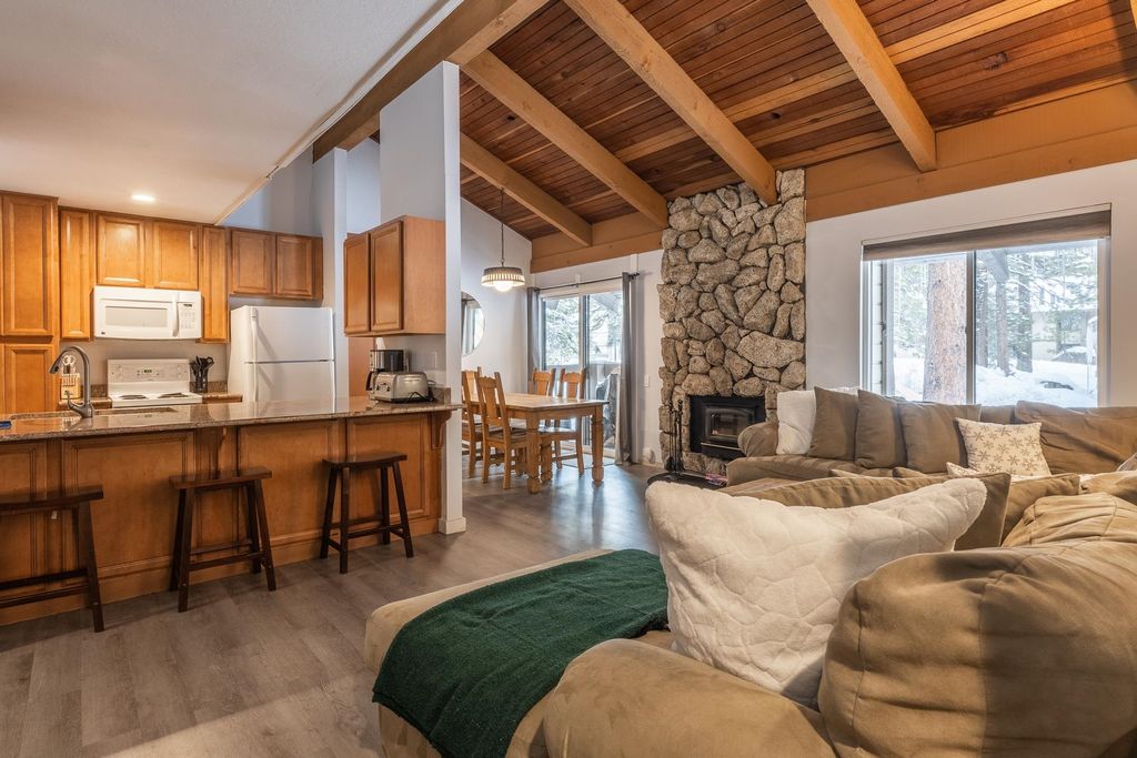 Photo of 2113 Meridian Blvd #180, Mammoth Lakes, CA 93546 (MLS # 250264)