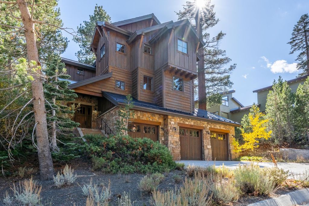 Photo of 757 Canyon Boulevard, Mammoth Lakes, CA 93546 (MLS # 250720)