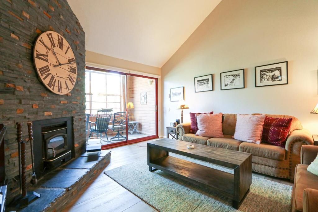 Photo of 865 Majestic Pines #306 Dr, Mammoth Lakes, CA 93546 (MLS # 250701)