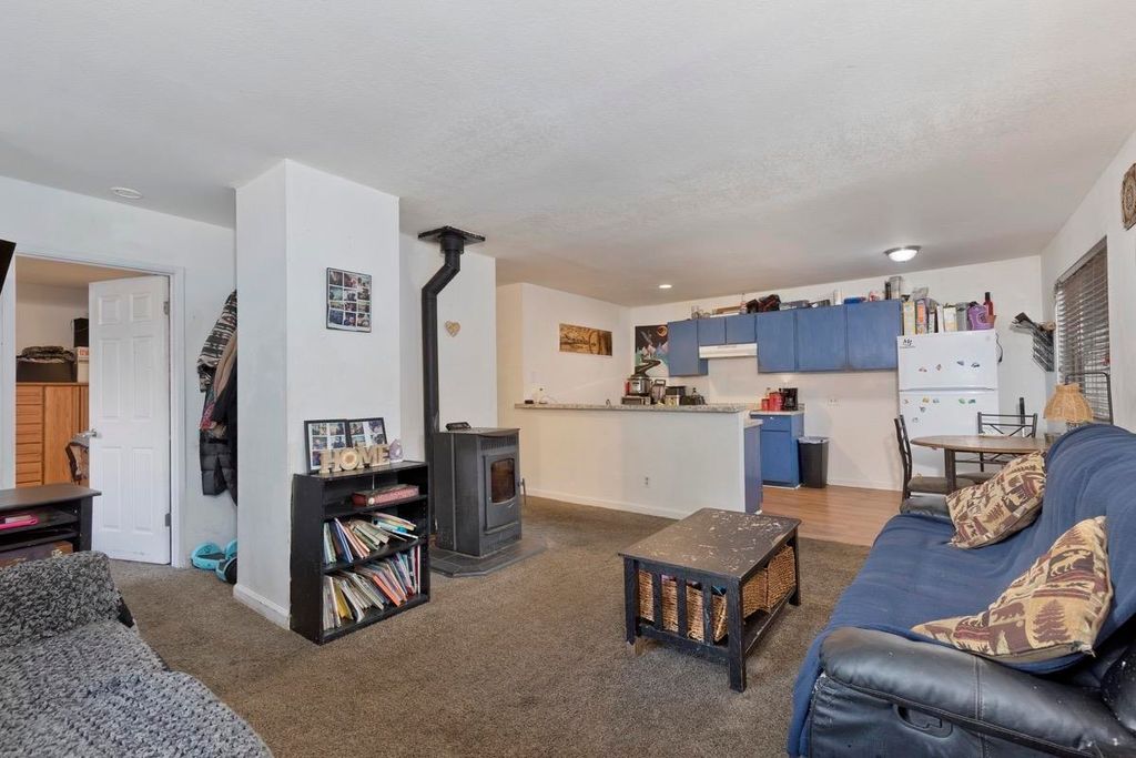Photo of 541 Mono St. #4, Mammoth Lakes, CA 93546 (MLS # 250652)