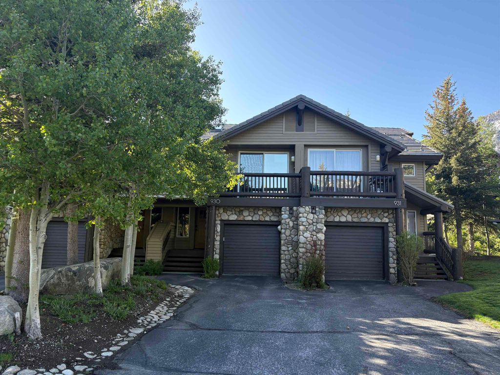 Photo of 930 Links Way #930, Mammoth Lakes, CA 93546 (MLS # 250363)