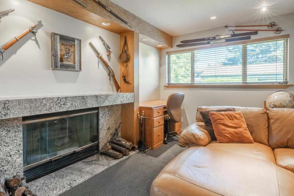 Photo of 623 Golden Creek Road #623, Mammoth Lakes, CA 93546 (MLS # 250604)