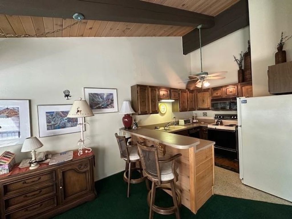 Photo of 3199 Chateau Rd #17, Mammoth Lakes, CA 93546 (MLS # 250629)