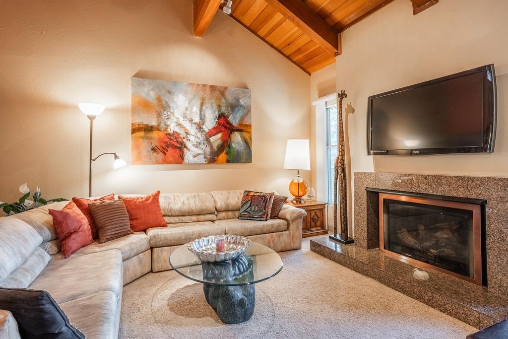 Photo of 194 Hillside Drive #15, Mammoth Lakes, CA 93546 (MLS # 250463)