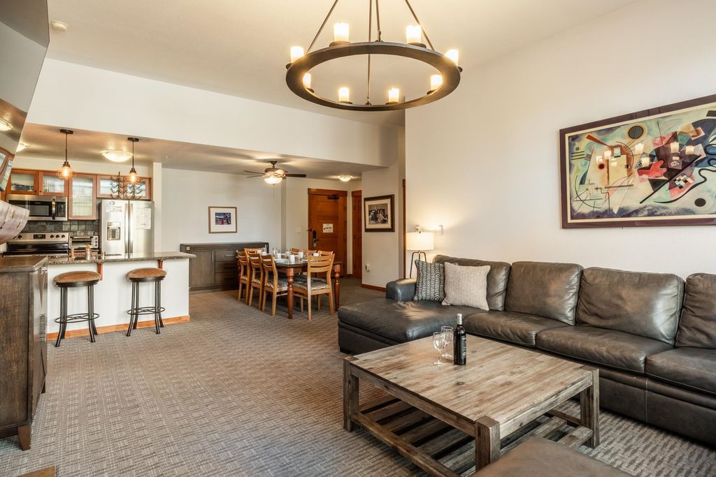 Photo of 6201 Minaret Road #2117, Mammoth Lakes, CA 93546 (MLS # 250358)