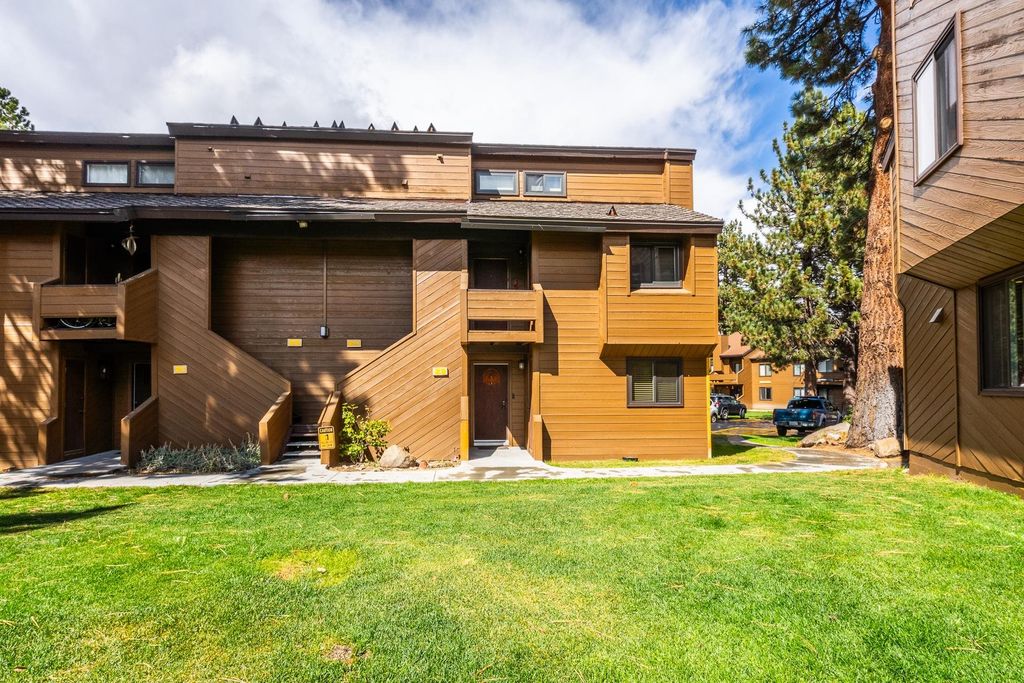 Photo of 2 Arrowhead Drive #23, Mammoth Lakes, CA 93546 (MLS # 250706)