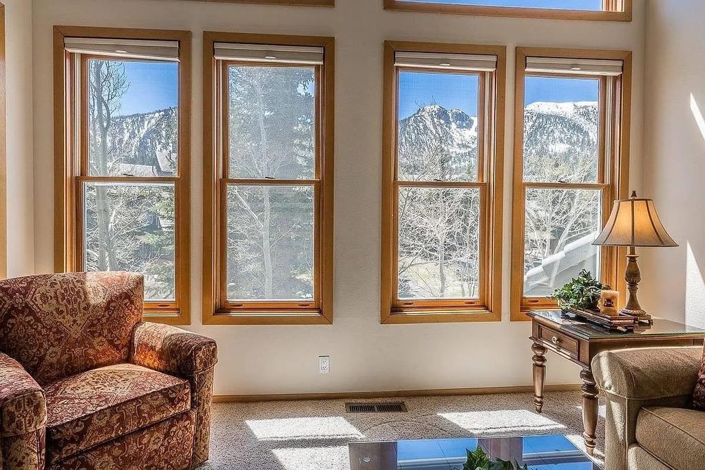 Photo of 880 Par Court #880, Mammoth Lakes, CA 93546 (MLS # 250415)