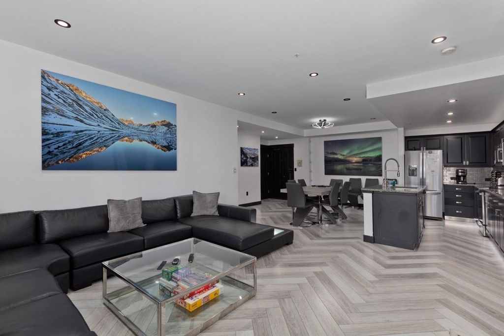 Photo of 1111 Forest Trail #1413, Mammoth Lakes, CA 93546 (MLS # 250529)