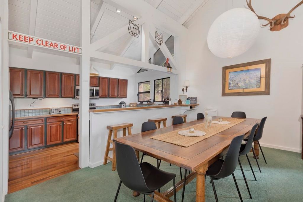 Photo of 98 Tyrol Lane #304, Mammoth Lakes, CA 93546 (MLS # 250648)