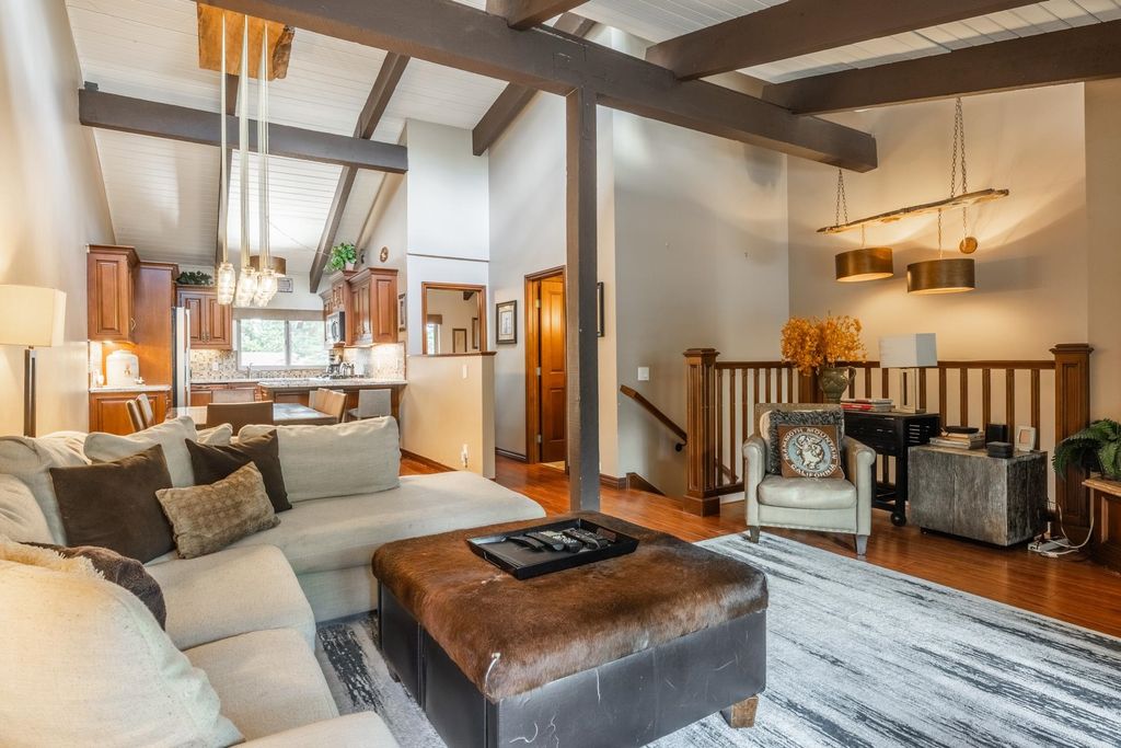 Photo of 221 Canyon Blvd. Blvd #115, Mammoth Lakes, CA 93546 (MLS # 250467)
