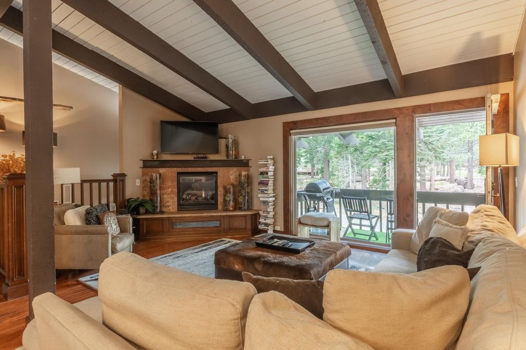 Photo of 221 Canyon Blvd. Blvd #115, Mammoth Lakes, CA 93546 (MLS # 250467)