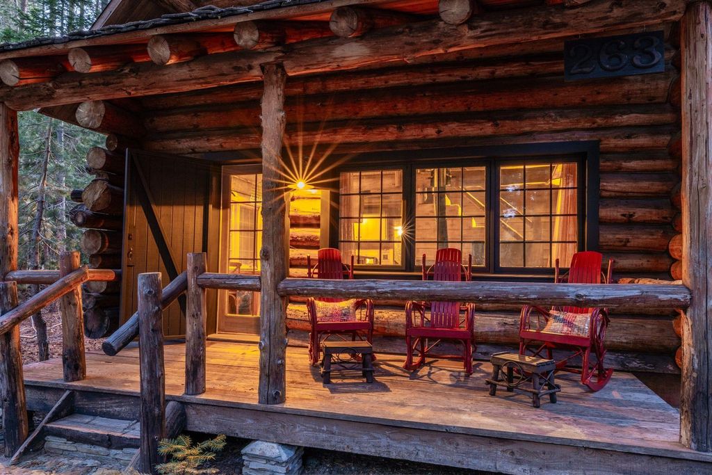 Photo of 263 Tamarack Lane, Mammoth Lakes, CA 93546 (MLS # 250354)