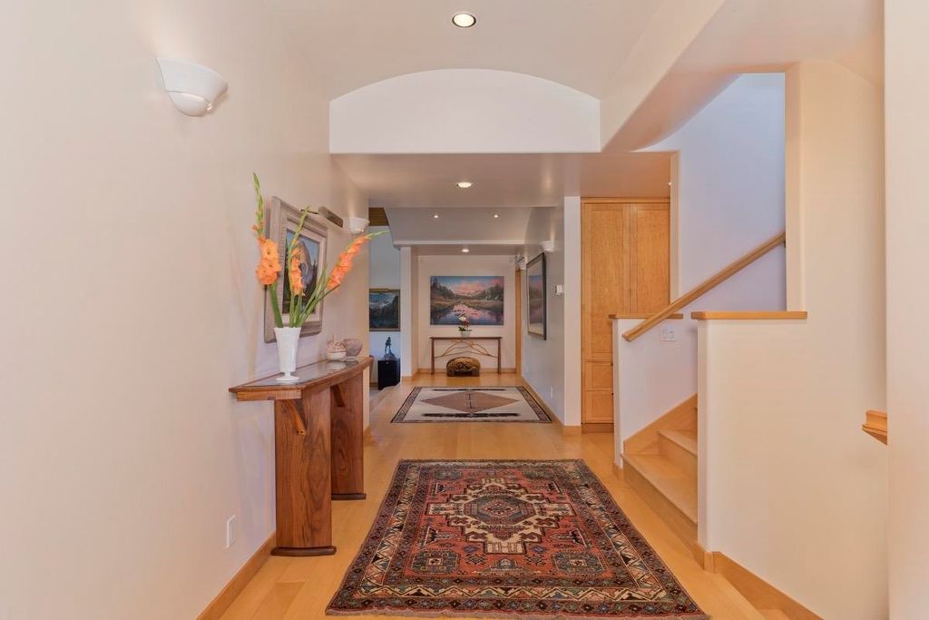 Photo of 92 Garnet St, Mammoth Lakes, CA 93546 (MLS # 250564)