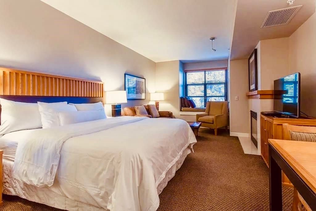 Photo of 50 Hillside #234 Drive, Mammoth Lakes, CA 93546 (MLS # 250351)