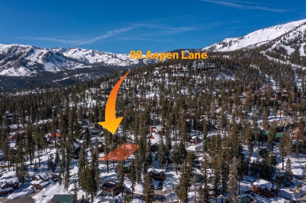 Photo of 98 Aspen Lane #9, Mammoth Lakes, CA 93546 (MLS # 250189)
