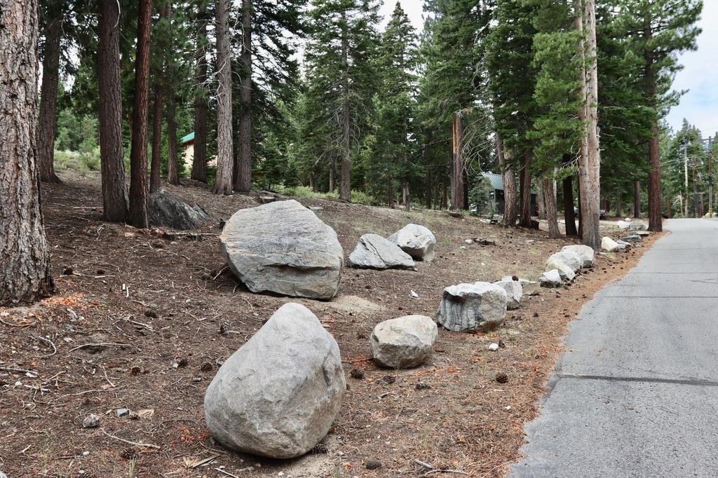 Photo of 167 Crawford Ave #4,5,6,7,+, Mammoth Lakes, CA 93546 (MLS # 250186)