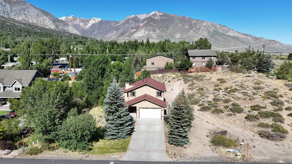 Photo of 71 Sierra Springs Dr, Crowley Lake, CA 93546 (MLS # 250552)