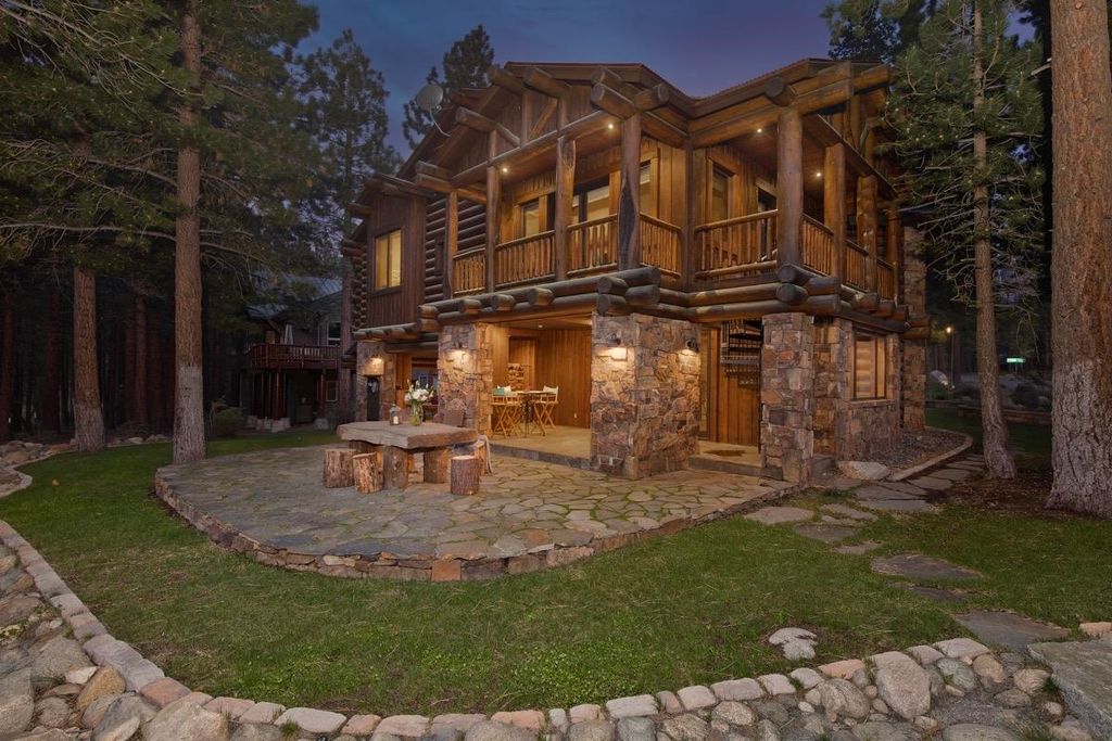 Photo of 1 Evening Star Dr, Mammoth Lakes, CA 93546 (MLS # 250484)