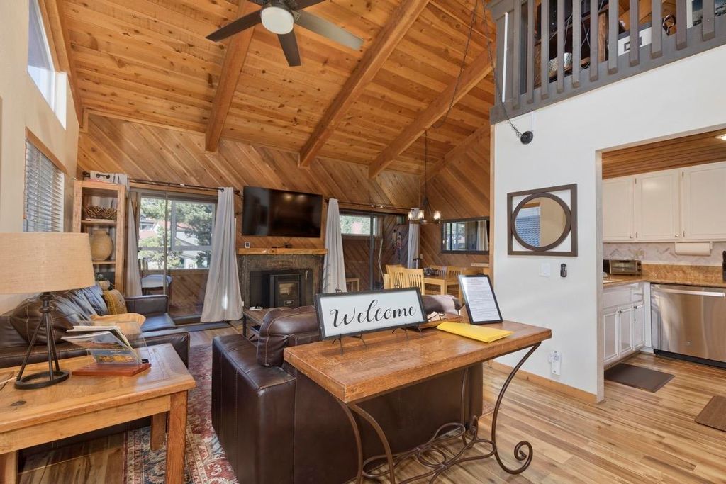 Photo of 175 Mammoth Slopes Drive #3, Mammoth Lakes, CA 93546 (MLS # 250735)