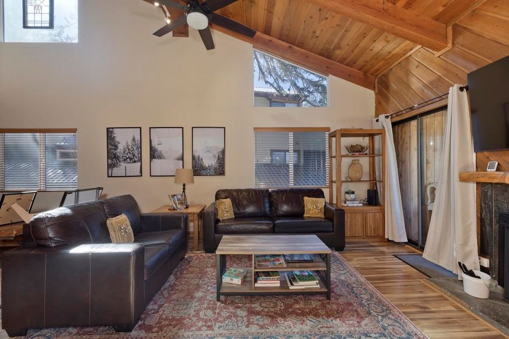 Photo of 175 Mammoth Slopes Drive #3, Mammoth Lakes, CA 93546 (MLS # 250735)
