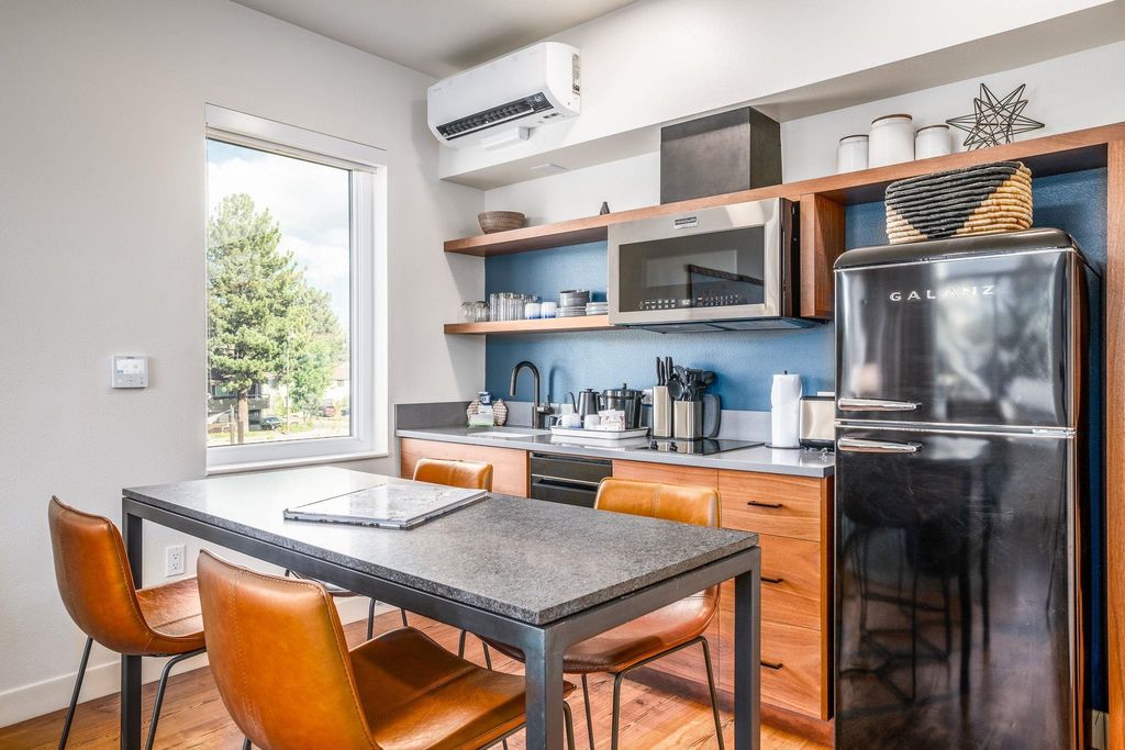 Photo of 164 Old Mammoth Road #312, Mammoth Lakes, CA 93546 (MLS # 250506)