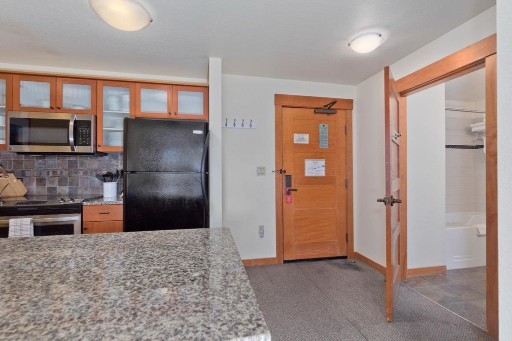 Photo of 6201 Minaret Rd #2215, Mammoth Lakes, CA 93546 (MLS # 250374)