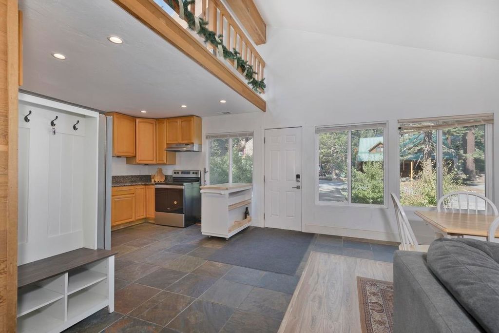 Photo of 66 Jahan Dr, Mammoth Lakes, CA 93546 (MLS # 250655)