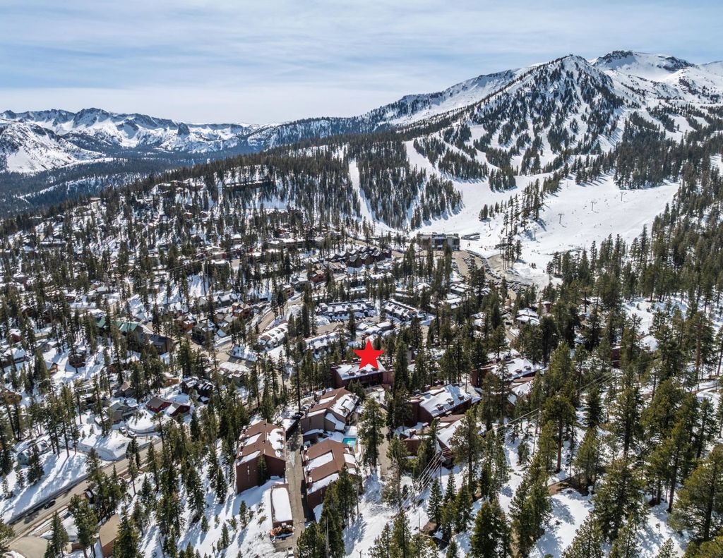 Photo of 248 Mammoth Slopes Dr. #32, Mammoth Lakes, CA 93546 (MLS # 250126)