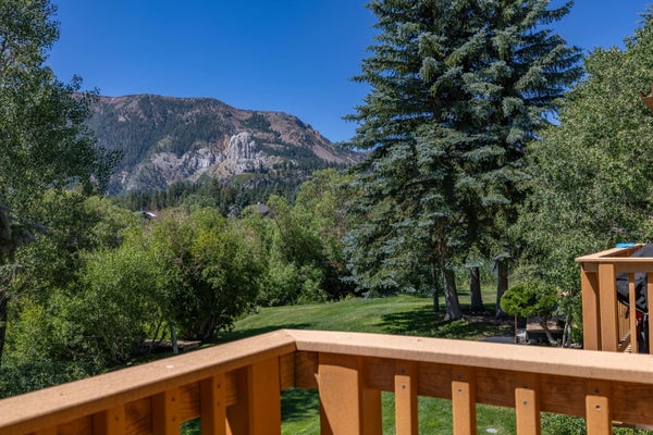 229 SOLITUDE APT 229, MAMMOTH LAKES, CA 93546 - Image 57de0571e04424a11b5a82ebb81bcc77/975331392
