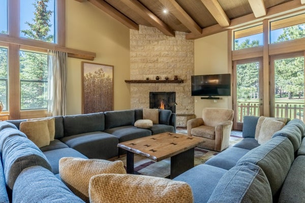 560 OBSIDIAN PL, MAMMOTH LAKES, CA 93546 - Image bf5bf2a7659e861ff0994d449cfa30a4/108713755