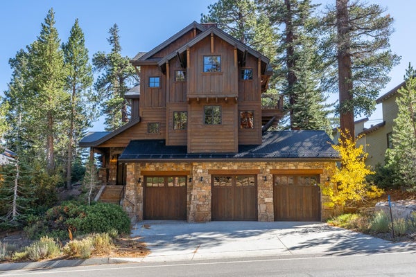 757 CANYON BLVD, MAMMOTH LAKES, CA 93546 - Image f444a449c8fec593a70a16e2ce7e6127/611567595