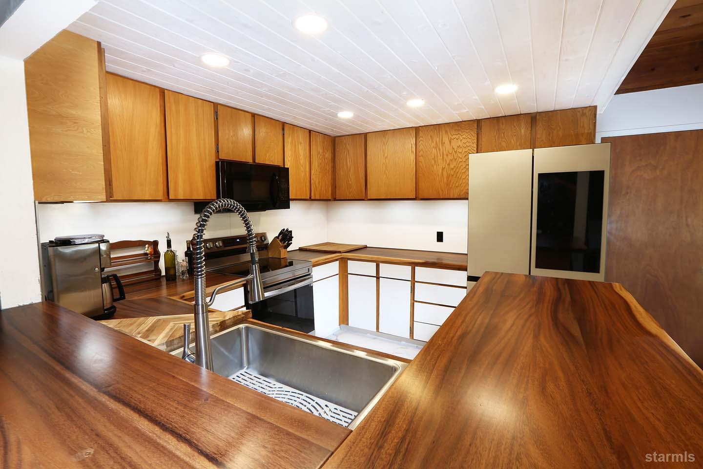 1442 Vanderhoof Road