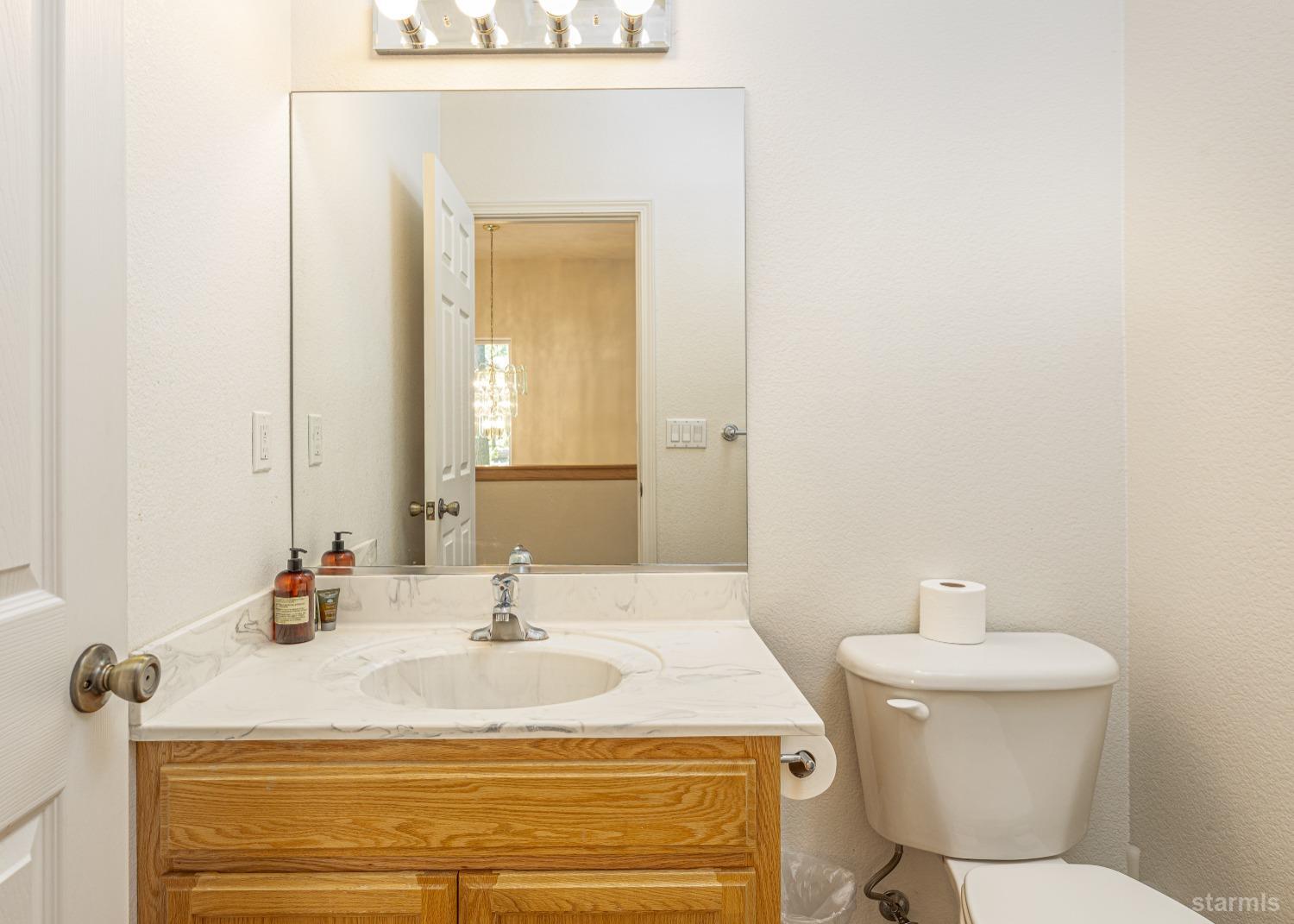 South Lake Tahoe, California 96150, United States, 3 Bedrooms Bedrooms, ,3 BathroomsBathrooms,Residential,Pending,50300