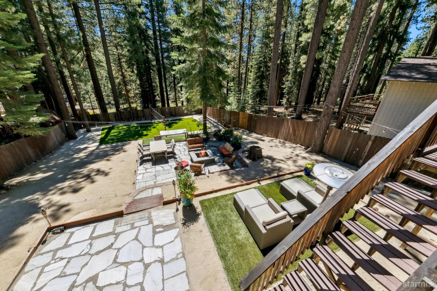 1575 Crystal Air Drive