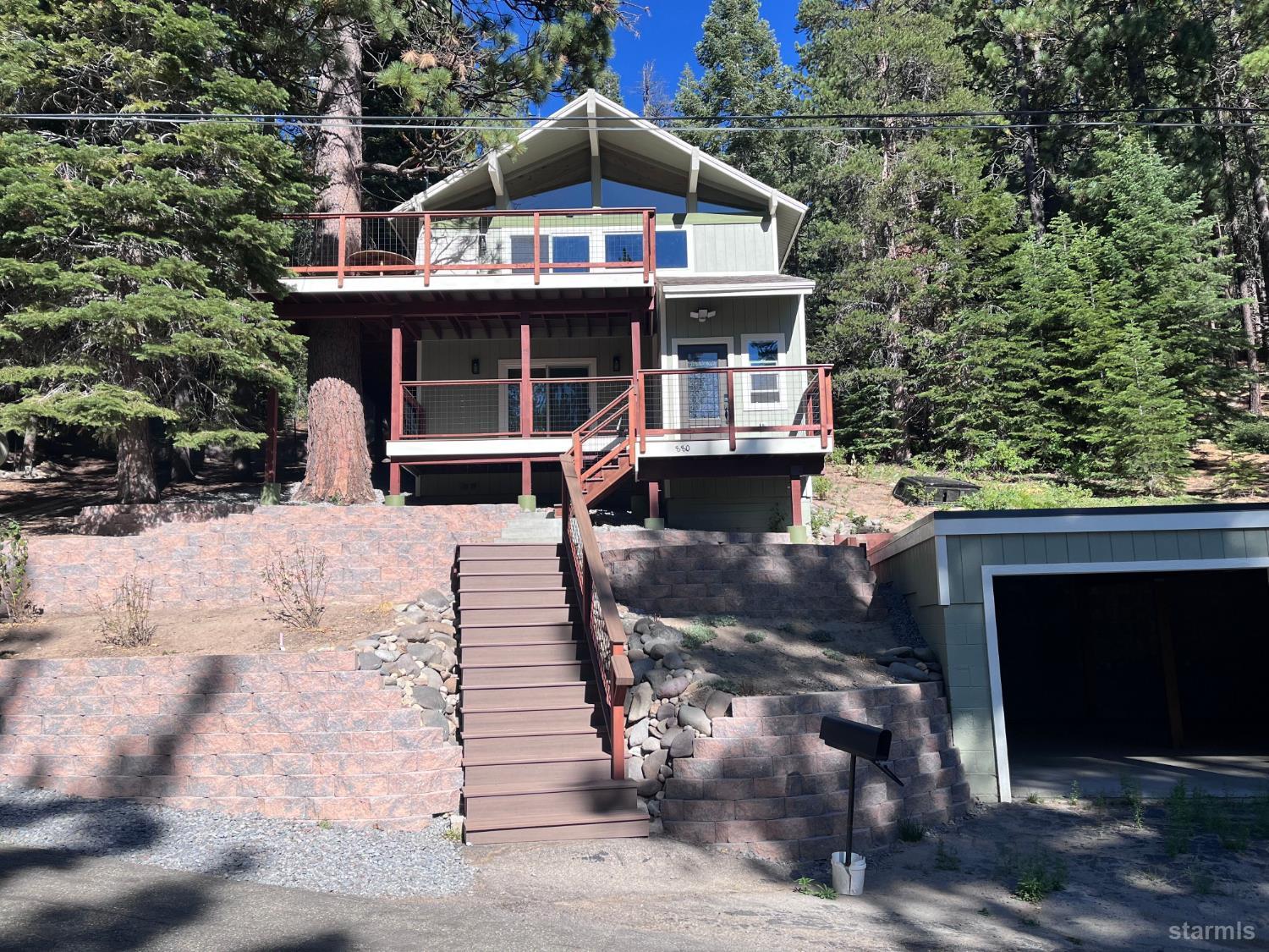 880 Onnontioga Street