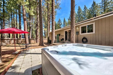 1332 Meadow Crest Drive, South Lake Tahoe, CA 96150 - #: 140024