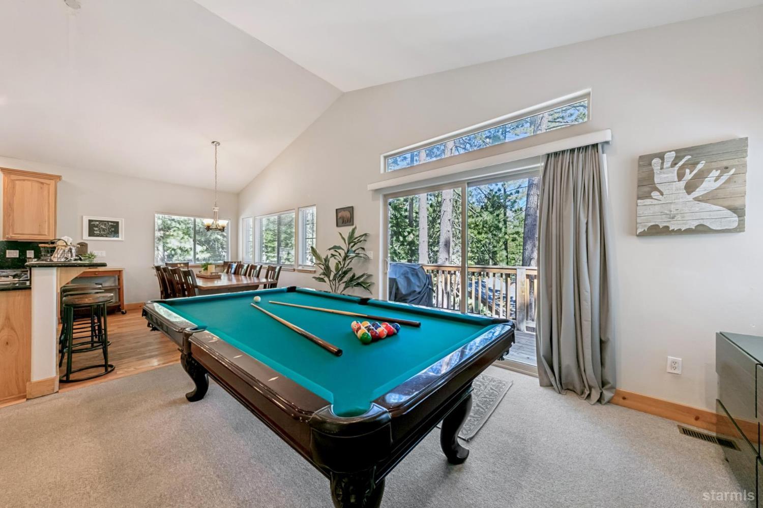 1501 Crystal Air Drive