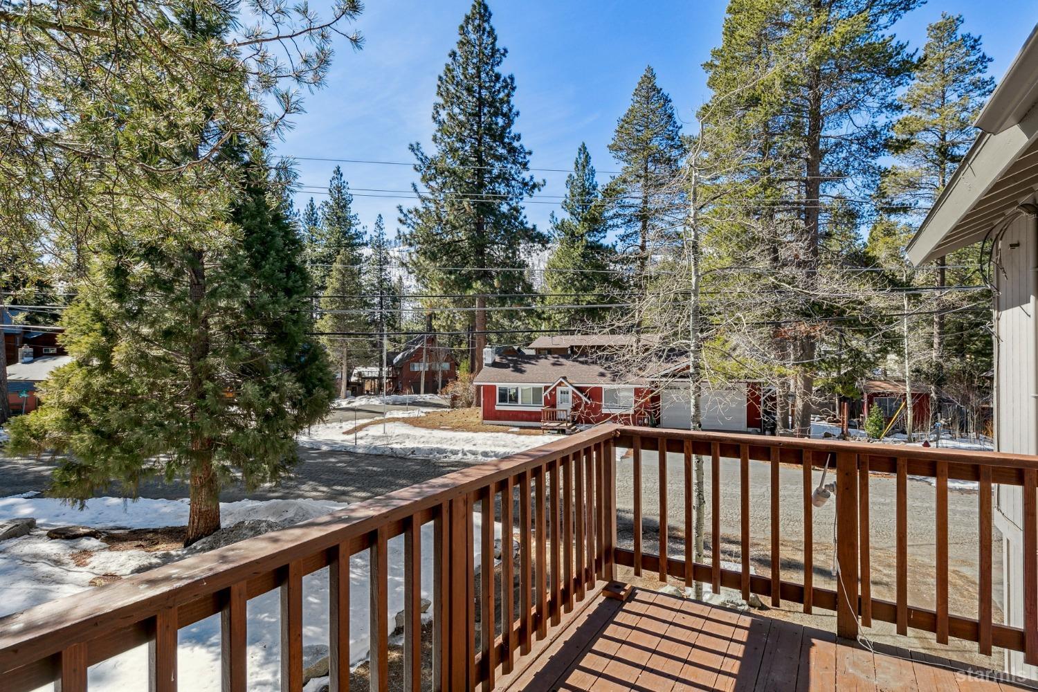 South Lake Tahoe, California 96150, United States, 3 Bedrooms Bedrooms, ,3 BathroomsBathrooms,Residential,Pending,83854