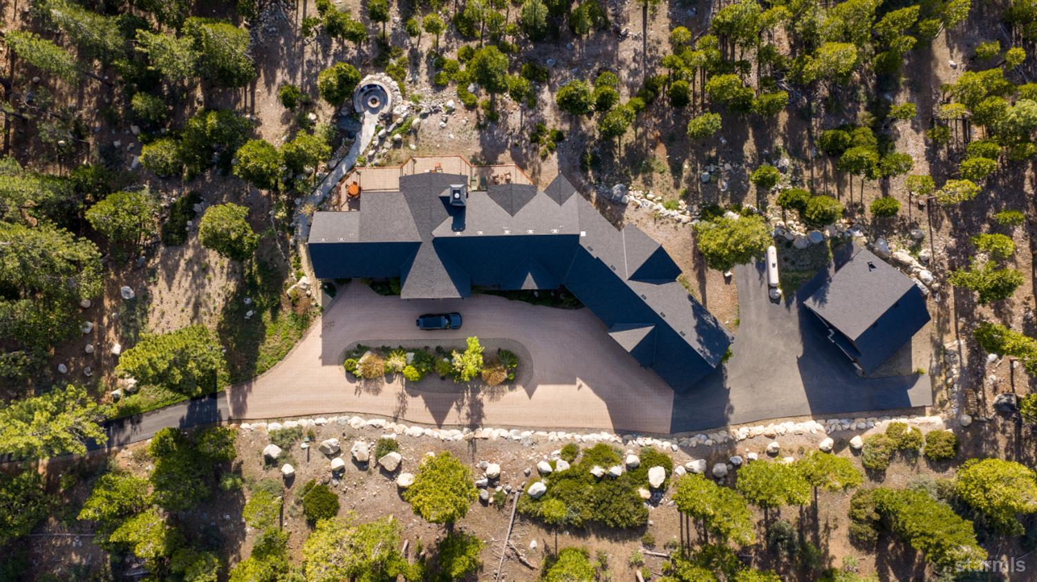 2081 Tahoe Mountain Road
