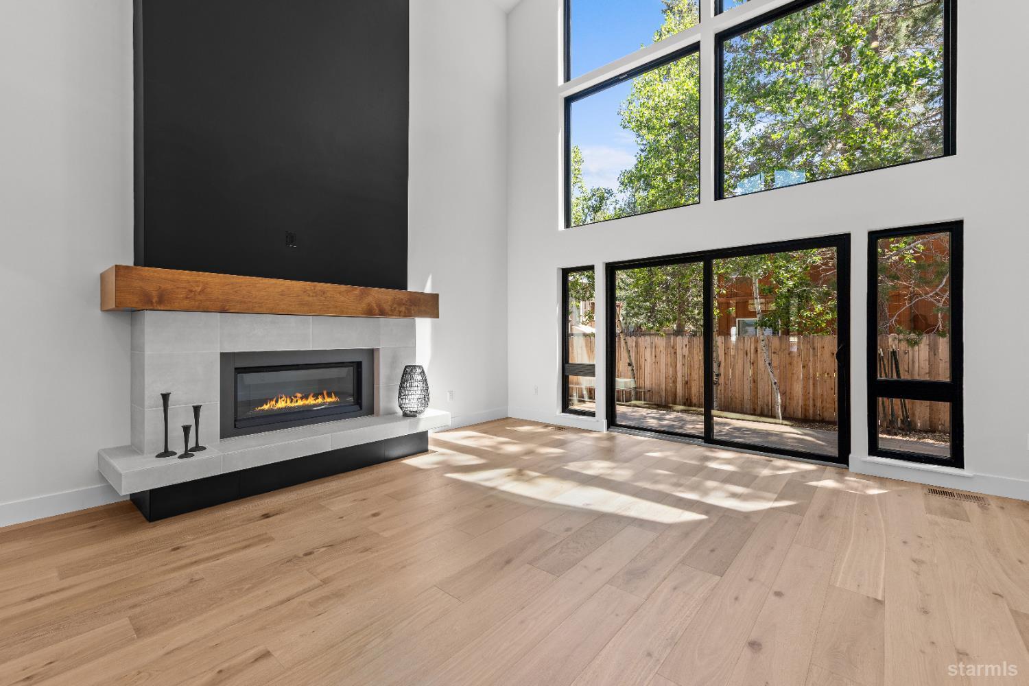 2189 Cornelian Drive
