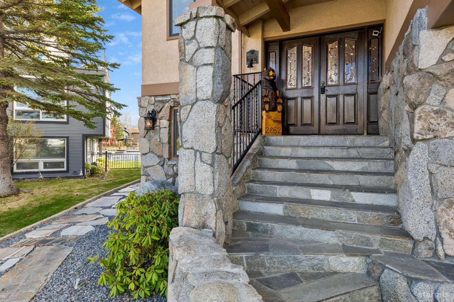 2062 Aloha Drive