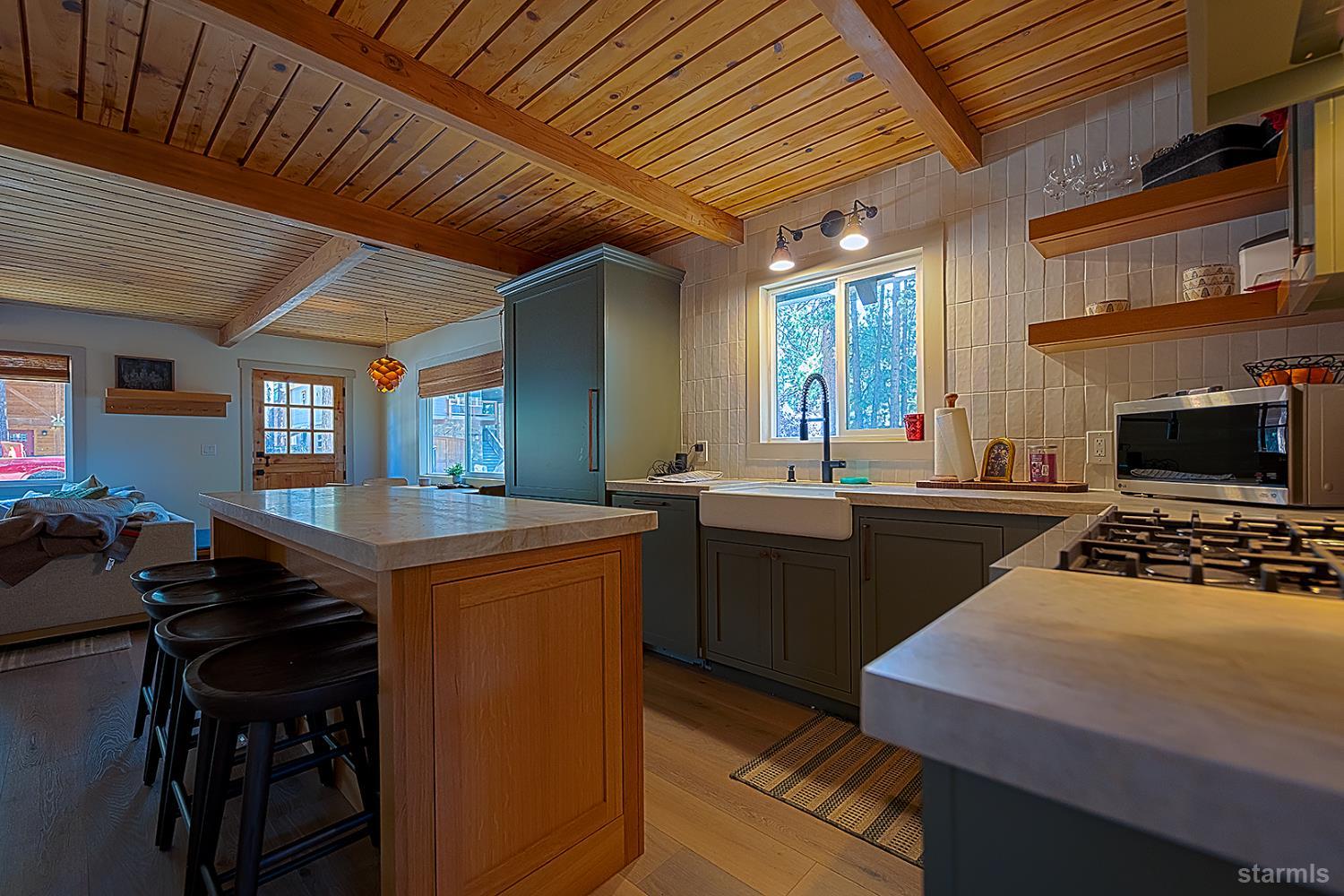 841 Merced Avenue 1-3