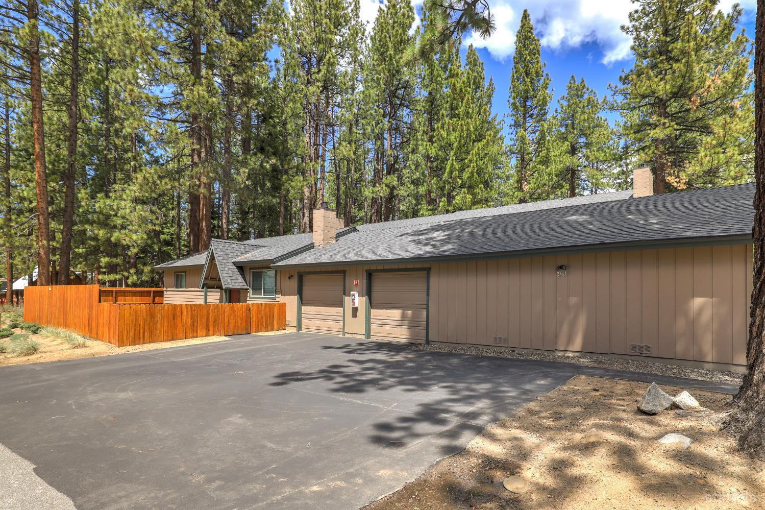2561 Osborne Avenue