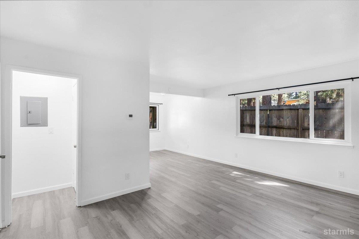 3685 Tamarack Avenue