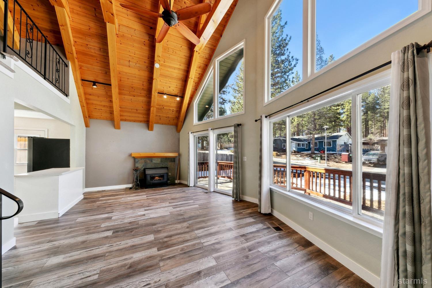 South Lake Tahoe, California 96150, United States, 3 Bedrooms Bedrooms, ,2 BathroomsBathrooms,Residential,Active,96934