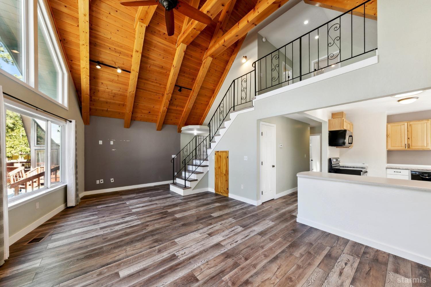 South Lake Tahoe, California 96150, United States, 3 Bedrooms Bedrooms, ,2 BathroomsBathrooms,Residential,Active,96934