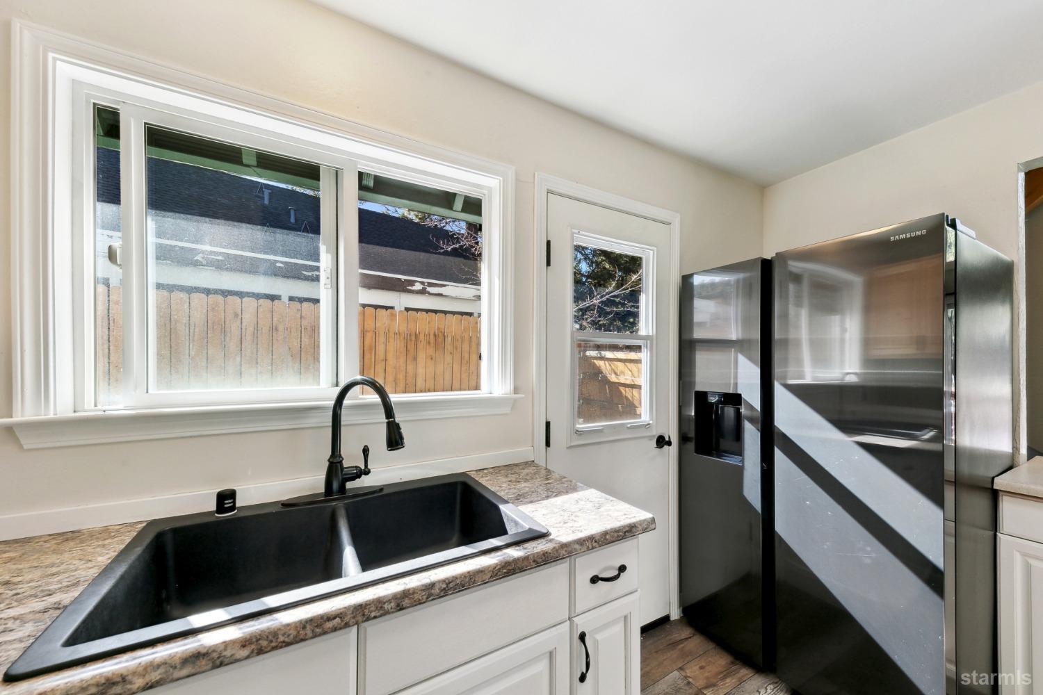 South Lake Tahoe, California 96150, United States, 3 Bedrooms Bedrooms, ,2 BathroomsBathrooms,Residential,Active,96934