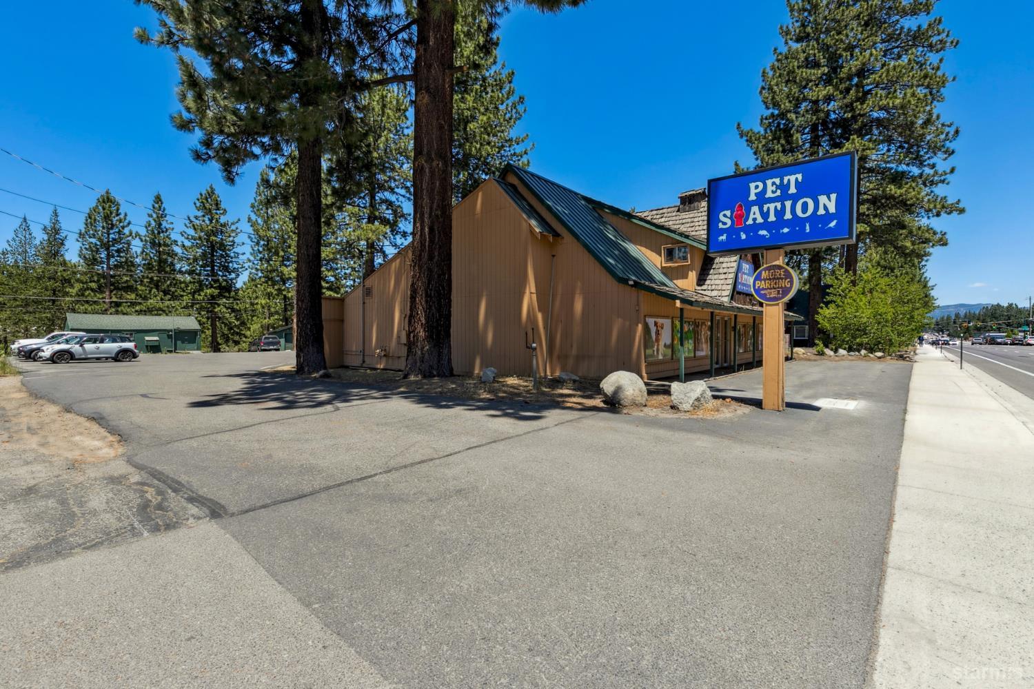 2205 Lake Tahoe Boulevard
